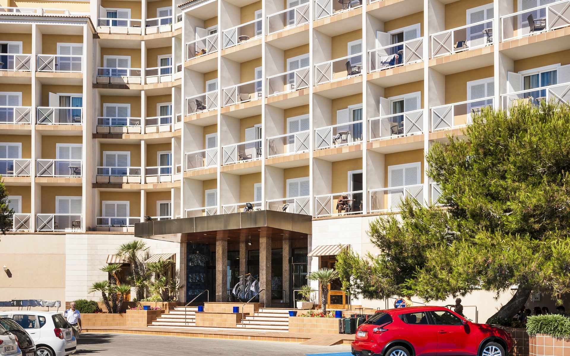 Globales Almirante Farragut Hotel Cala'N Blanes  Exterior photo