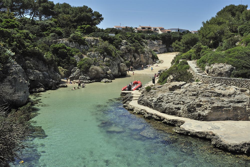 Globales Almirante Farragut Hotel Cala'N Blanes  Exterior photo